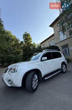 Nissan X-Trail  2011