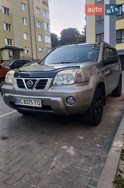 Nissan X-Trail  2003