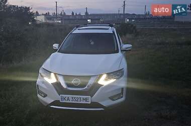 Nissan X-Trail  2018