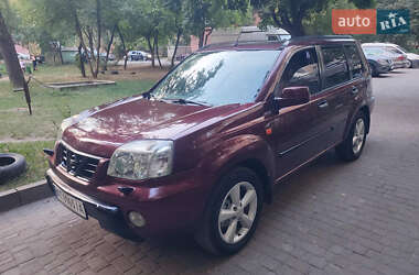 Nissan X-Trail  2002