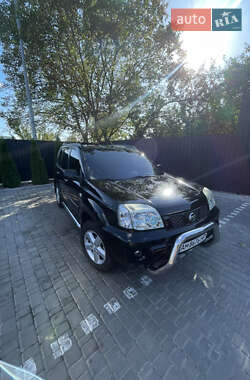 Nissan X-Trail  2004