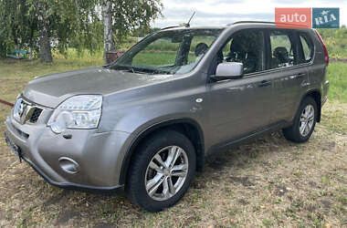 Nissan X-Trail  2010