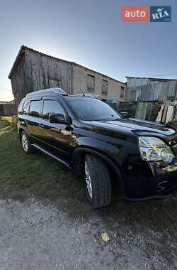 Nissan X-Trail  2012