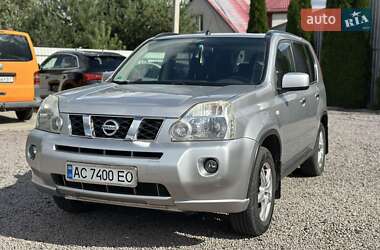 Nissan X-Trail  2010