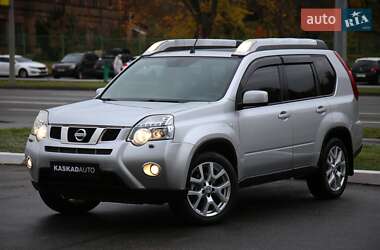 Nissan X-Trail  2012