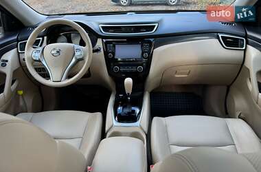 Nissan X-Trail  2017