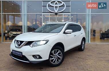 Nissan X-Trail 2015
