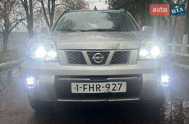 Nissan X-Trail 2004