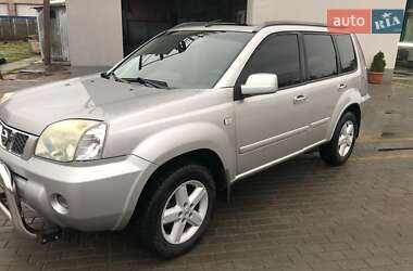 Nissan X-Trail  2004