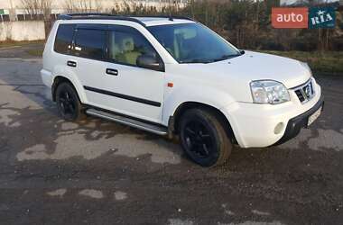 Nissan X-Trail  2003