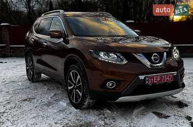 Nissan X-Trail 2015