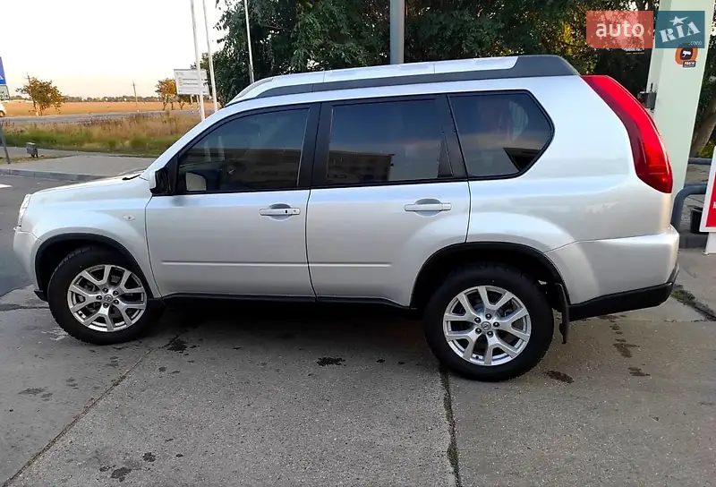 Nissan X-Trail 2011