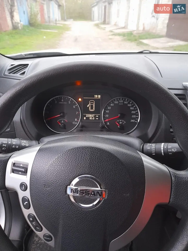 2014 Nissan X-Trail - мініатюра 2