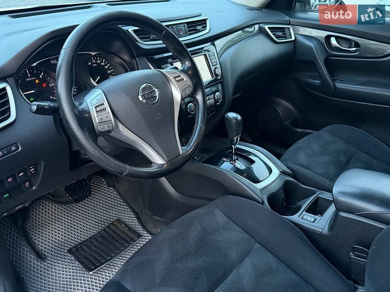 Позашляховик / Кросовер Nissan X-Trail 2016 в Харкові фото 13