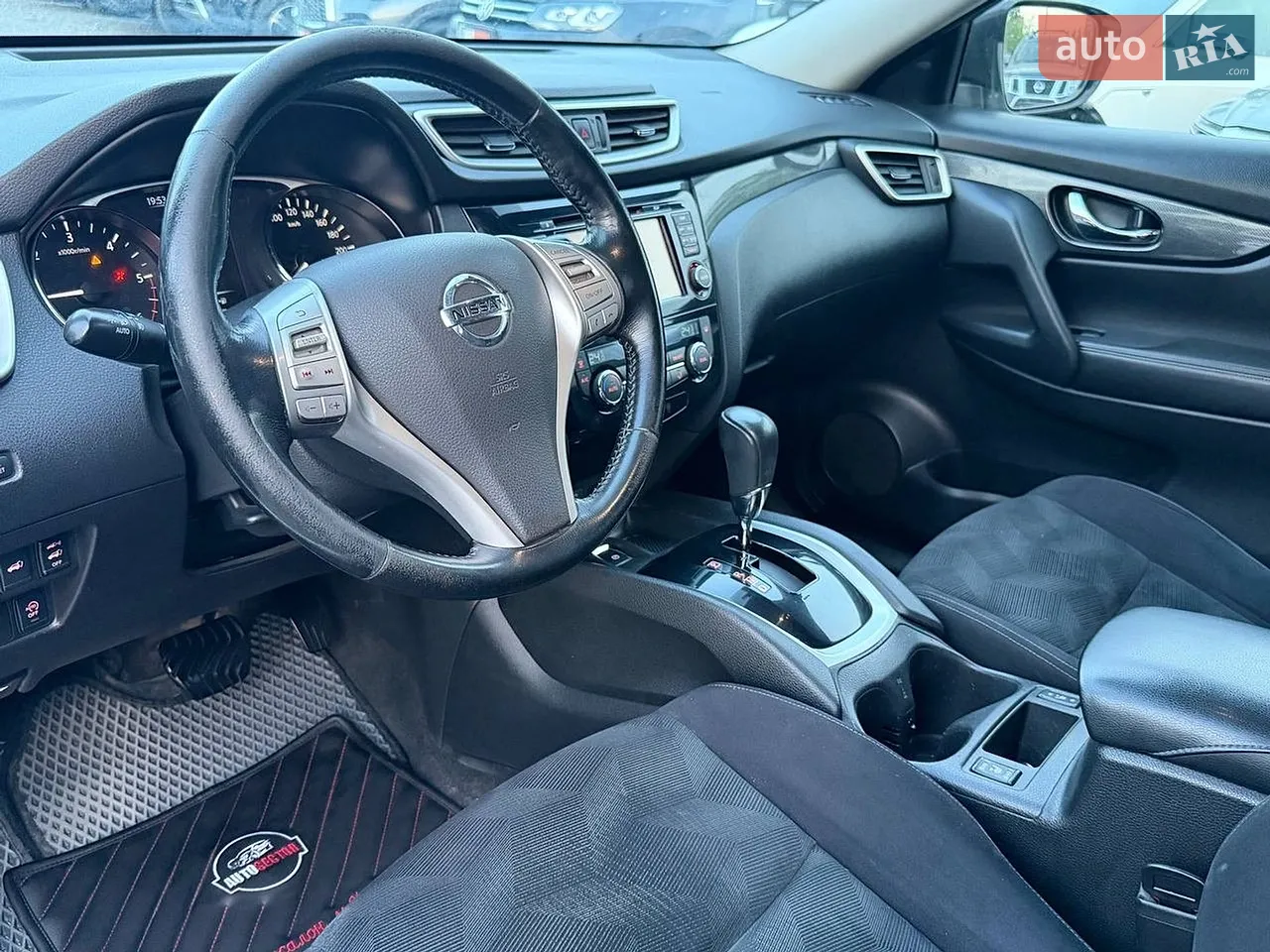 Позашляховик / Кросовер Nissan X-Trail 2016 в Харкові фото 14