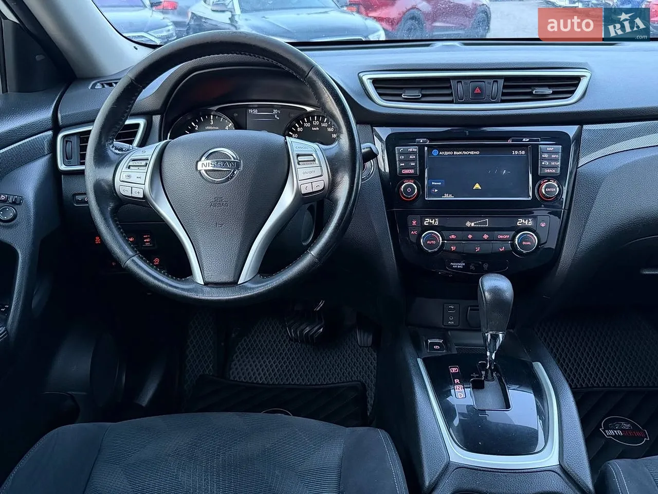Позашляховик / Кросовер Nissan X-Trail 2016 в Харкові фото 19