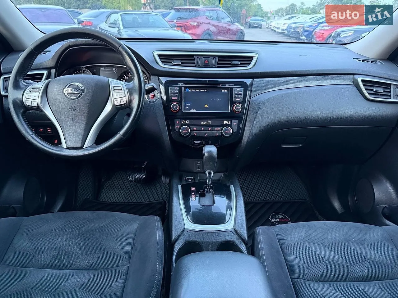 Позашляховик / Кросовер Nissan X-Trail 2016 в Харкові фото 20