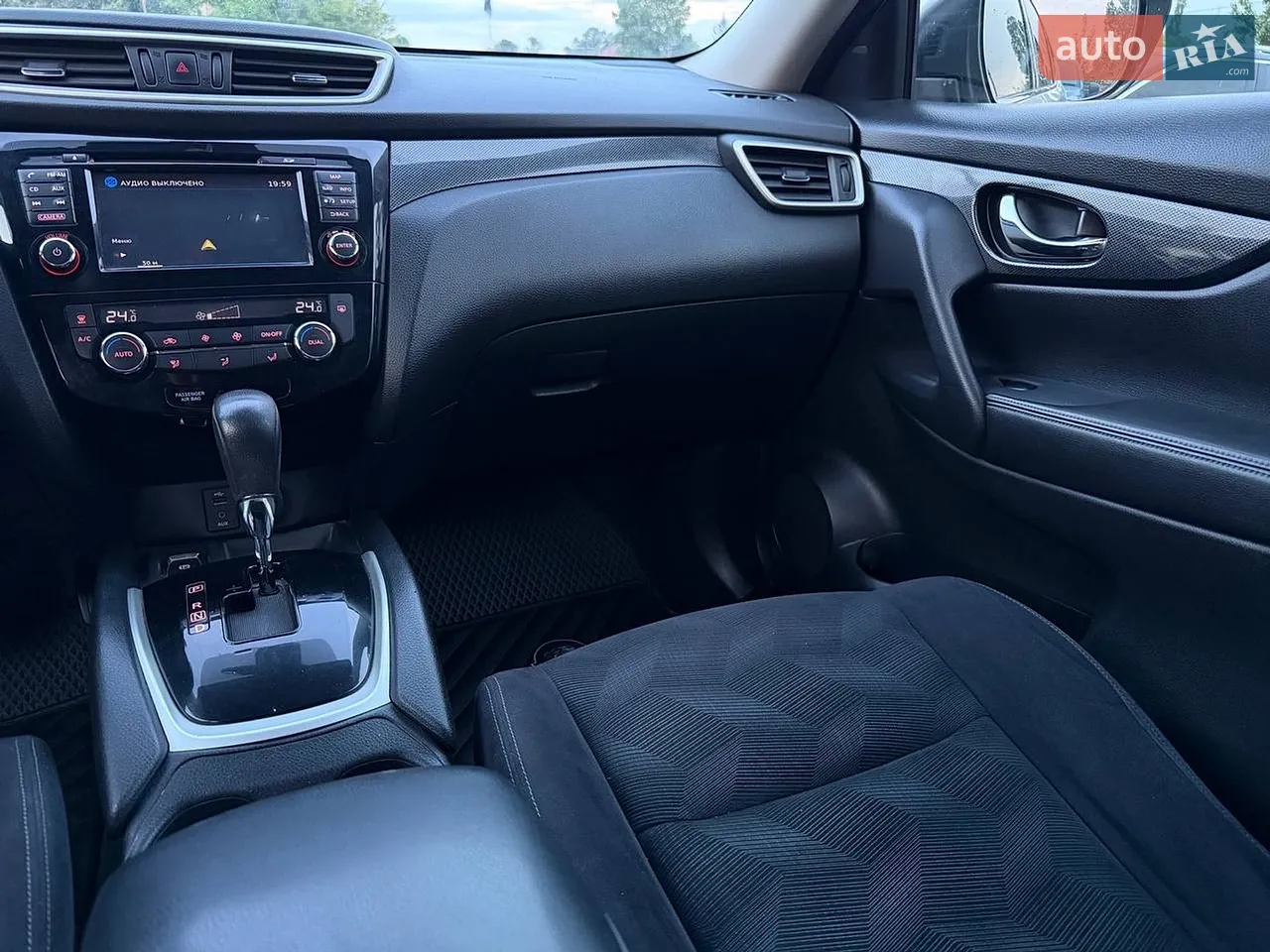 Позашляховик / Кросовер Nissan X-Trail 2016 в Харкові фото 22