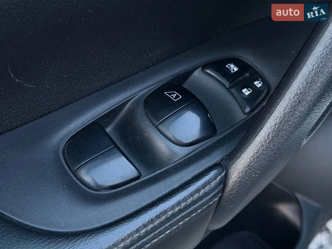 Позашляховик / Кросовер Nissan X-Trail 2016 в Харкові фото 31