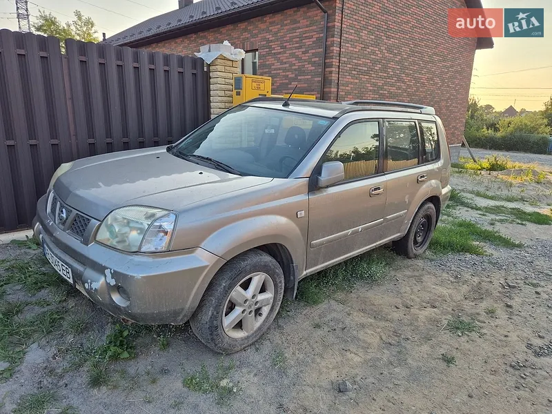 Nissan X-Trail 2003
