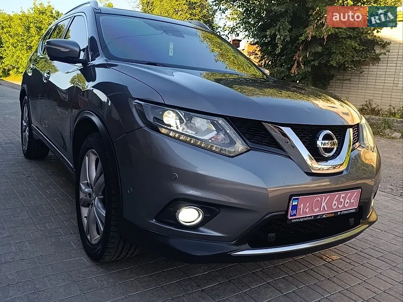 Nissan X-Trail 2015