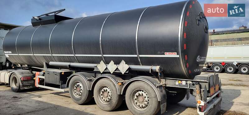 Nursan Битумовоз