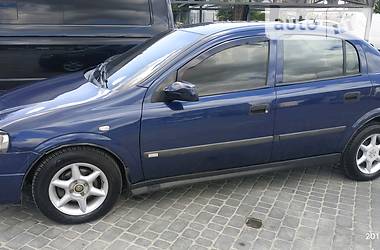 Opel   2000