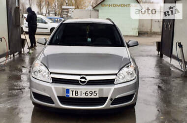 Opel   2005