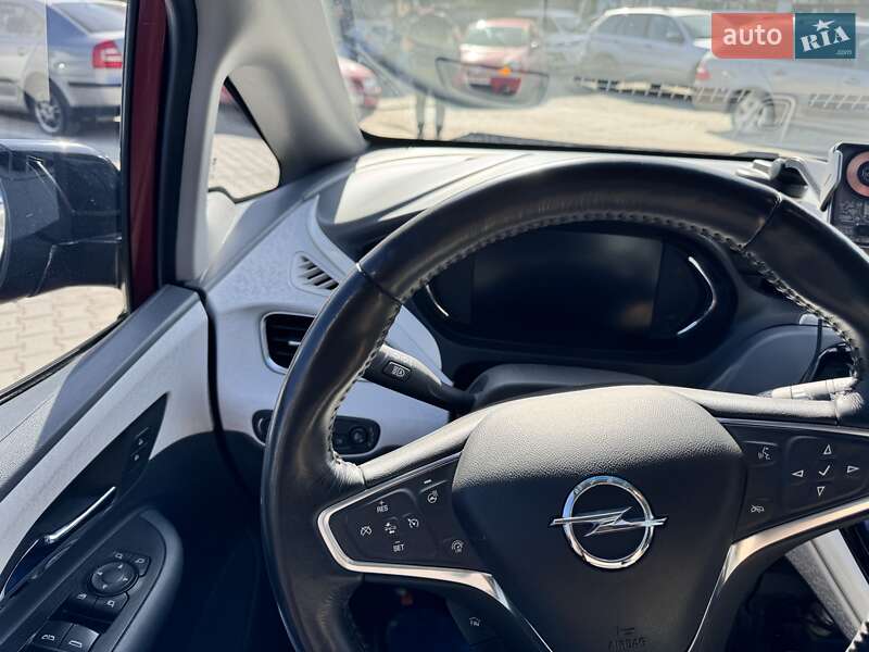 Хэтчбек Opel Ampera-e 2017 в Черновцах фото 48 Хэтчбек Opel Ampera-e 2017 в Черновцах