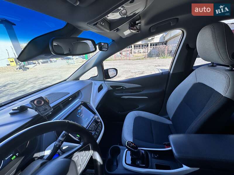 Хэтчбек Opel Ampera-e 2017 в Черновцах фото 56 Хэтчбек Opel Ampera-e 2017 в Черновцах