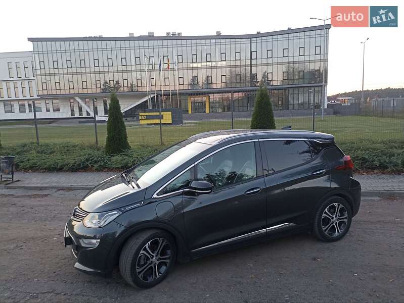 Хэтчбек Opel Ampera-e 2017 в Бродах