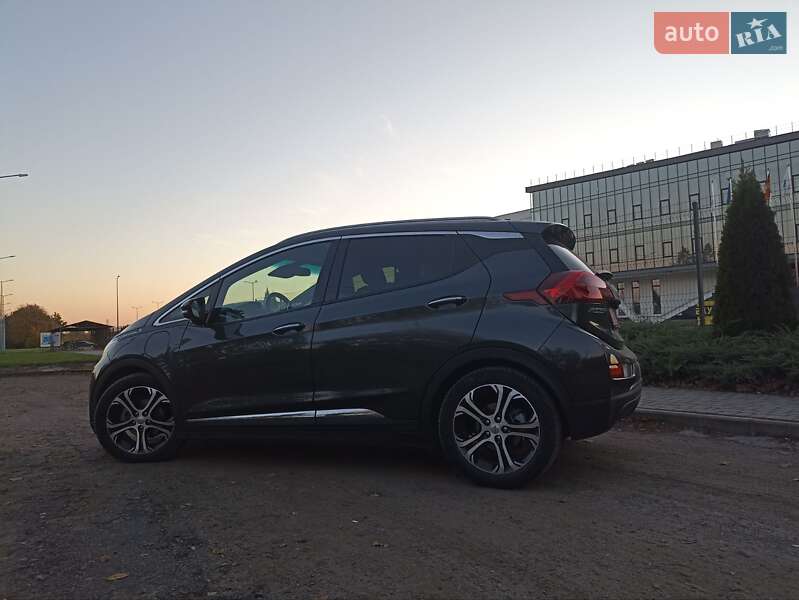 Хэтчбек Opel Ampera-e 2017 в Бродах