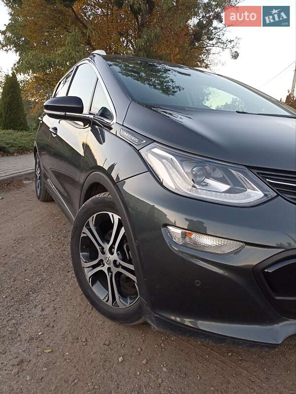 Хэтчбек Opel Ampera-e 2017 в Бродах