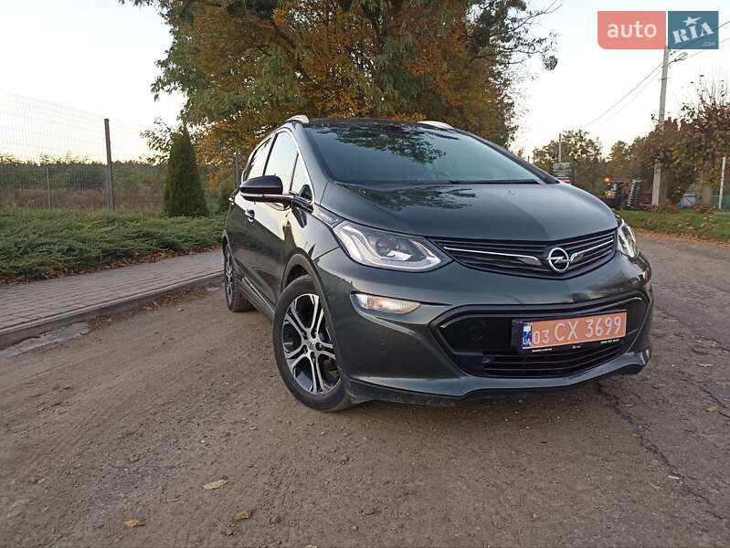 Хэтчбек Opel Ampera-e 2017 в Бродах