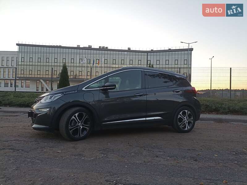Хэтчбек Opel Ampera-e 2017 в Бродах
