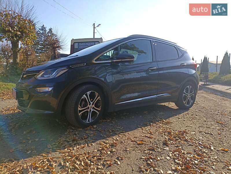 Хэтчбек Opel Ampera-e 2017 в Бродах