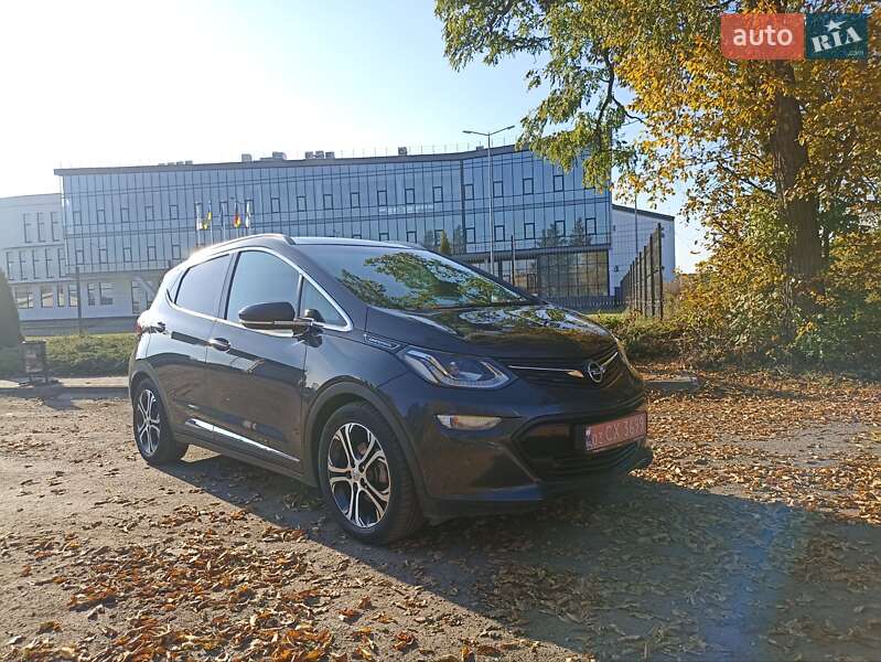 Хэтчбек Opel Ampera-e 2017 в Бродах