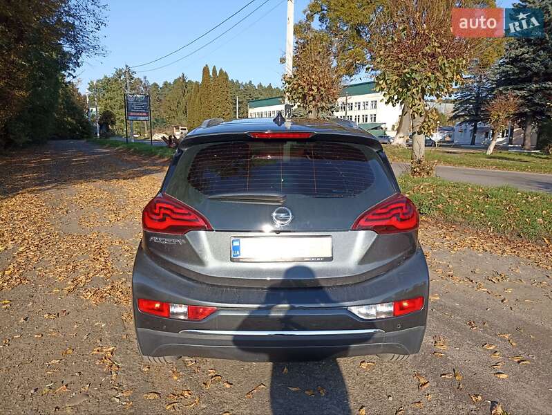 Хэтчбек Opel Ampera-e 2017 в Бродах