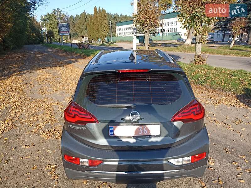 Хэтчбек Opel Ampera-e 2017 в Бродах