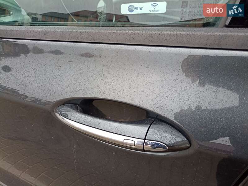 Хэтчбек Opel Ampera-e 2017 в Бродах