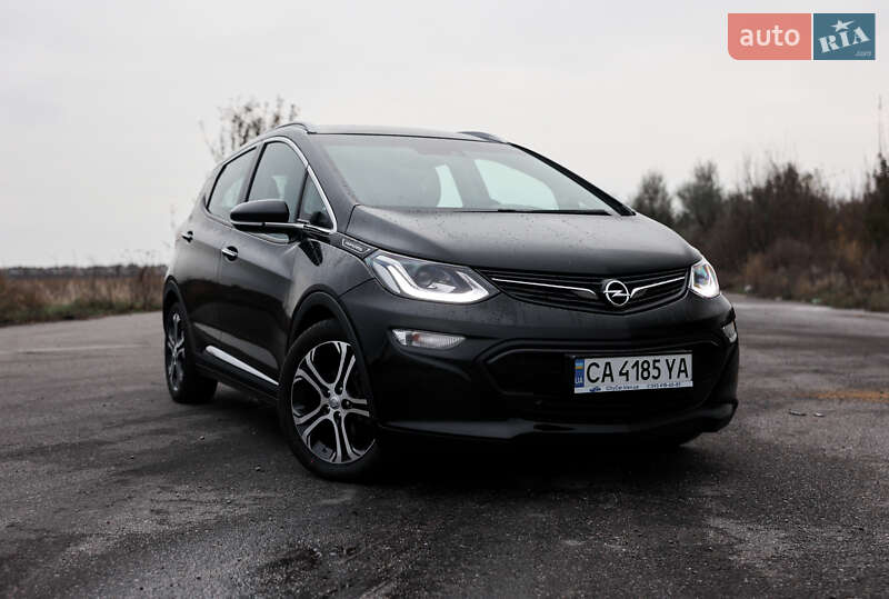 Opel Ampera-e