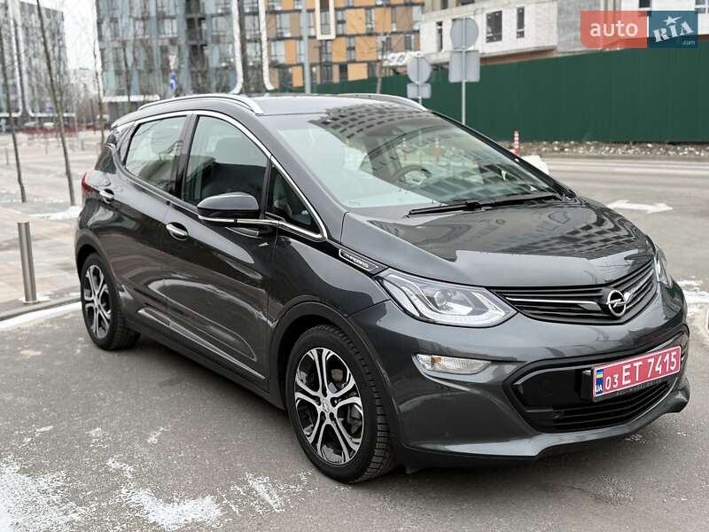 Легкові Opel Ampera-e