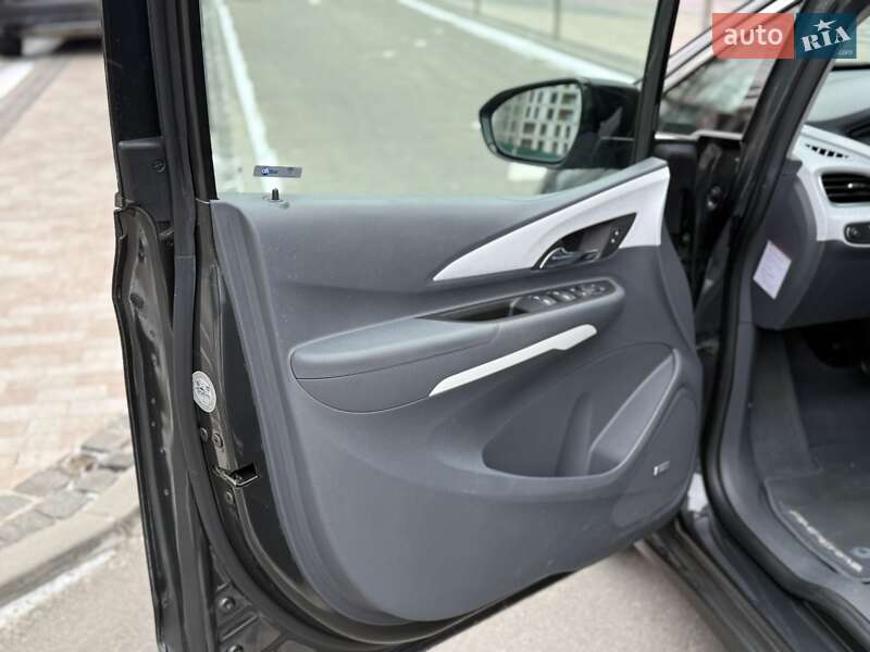 Хэтчбек Opel Ampera-e 2019 в Монастырище