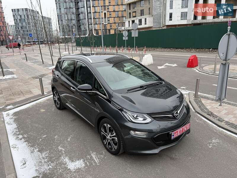 Хэтчбек Opel Ampera-e 2019 в Монастырище