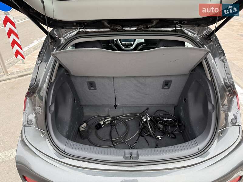Хэтчбек Opel Ampera-e 2019 в Монастырище