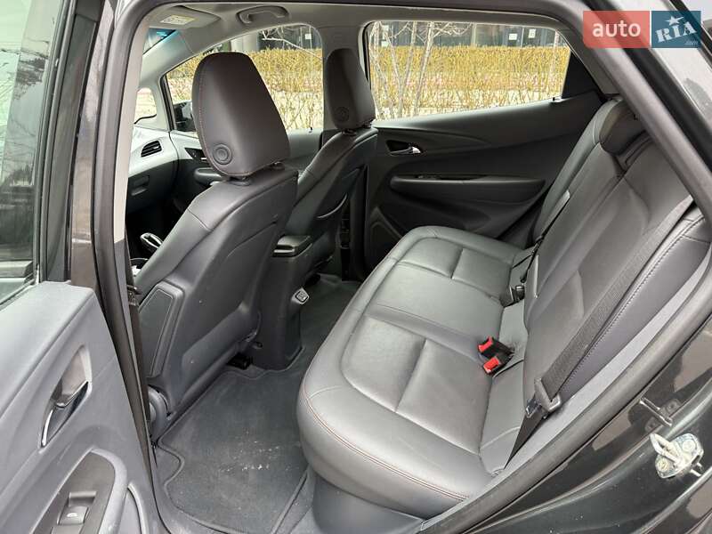 Хэтчбек Opel Ampera-e 2019 в Монастырище