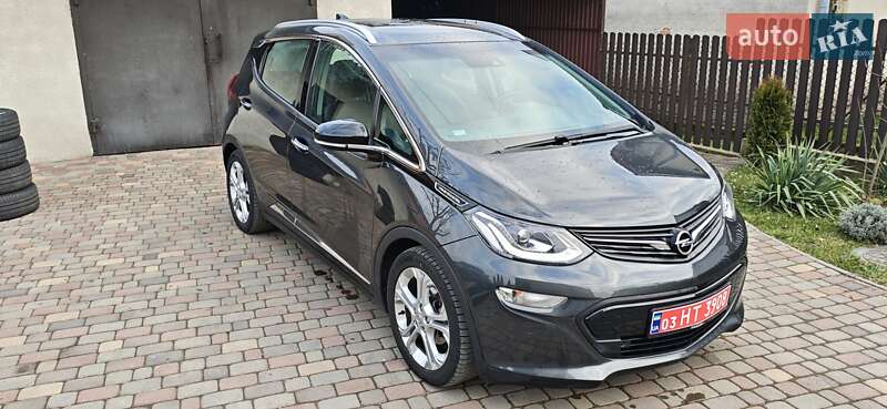Opel Ampera-e