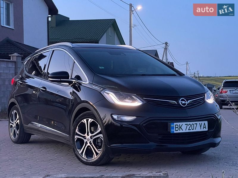Opel Ampera-e