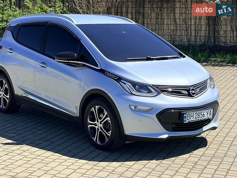 Opel Ampera-e
