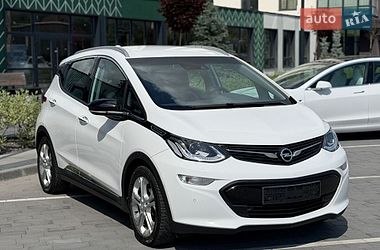 Хетчбек Opel Ampera-e 2017 в Городку